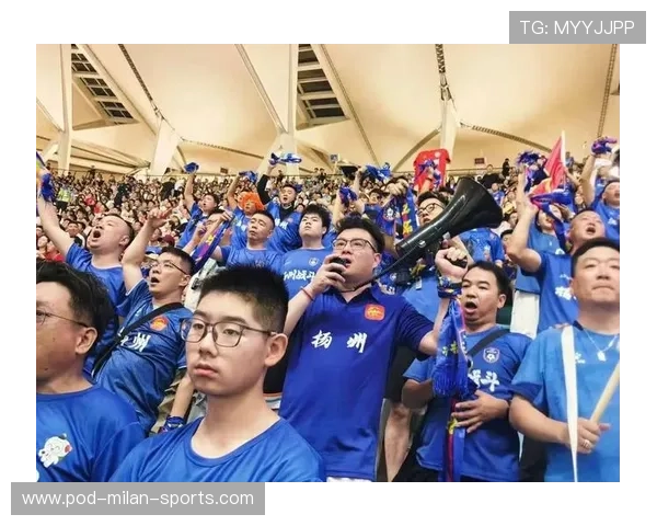 球员在赛场外参与公益筹款活动获得广泛赞誉 球员在赛场外参与公益筹款活动获得广泛赞誉